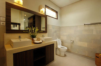 Griya Shanti Villas & Spa Ubud  Exterior photo